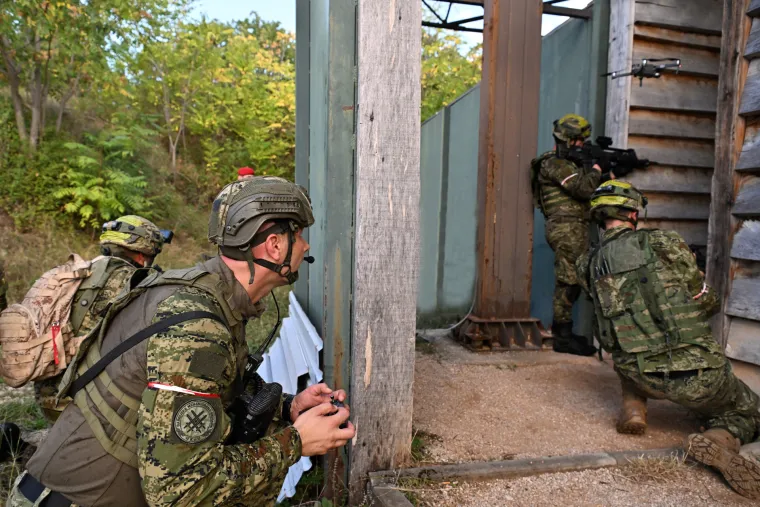 Brutalni prizori kraj Knina: Pauci i Gromovi odmjerili snage, koristili su i FPV dron