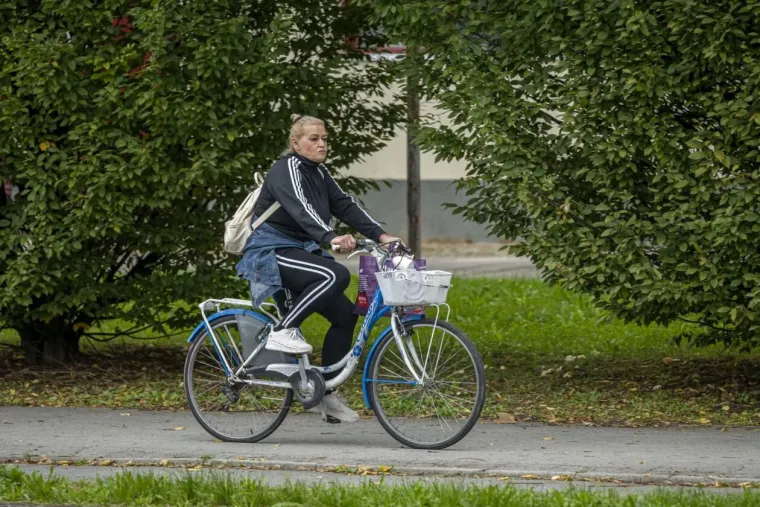 Ova elegantna dama osvojila je prolaznike: Zgodnoj brineti vitke figure nitko nije mogao odoljeti