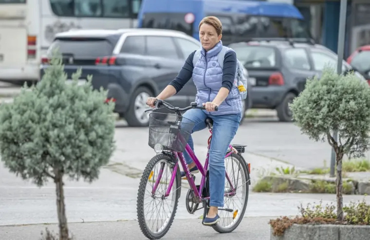 Ova elegantna dama osvojila je prolaznike: Zgodnoj brineti vitke figure nitko nije mogao odoljeti