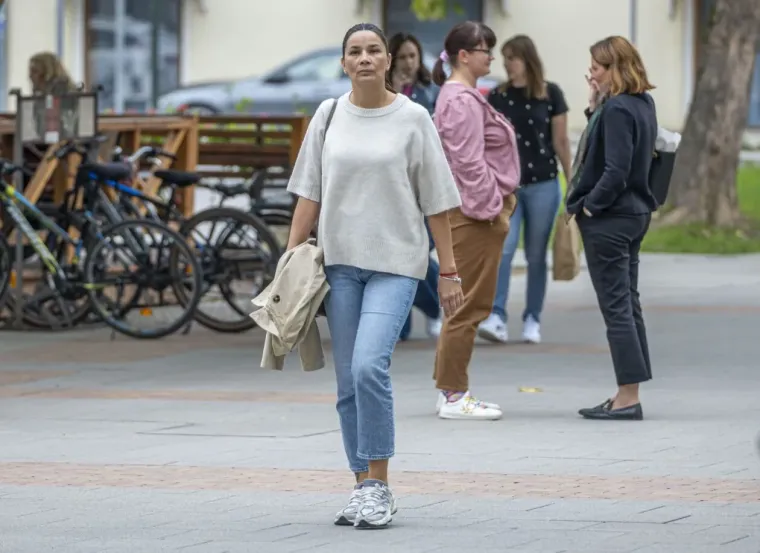 Ova elegantna dama osvojila je prolaznike: Zgodnoj brineti vitke figure nitko nije mogao odoljeti