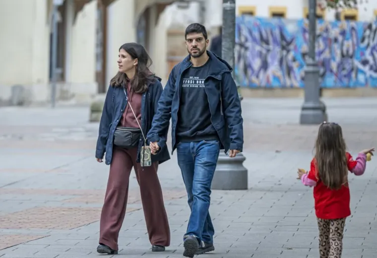 Ova elegantna dama osvojila je prolaznike: Zgodnoj brineti vitke figure nitko nije mogao odoljeti