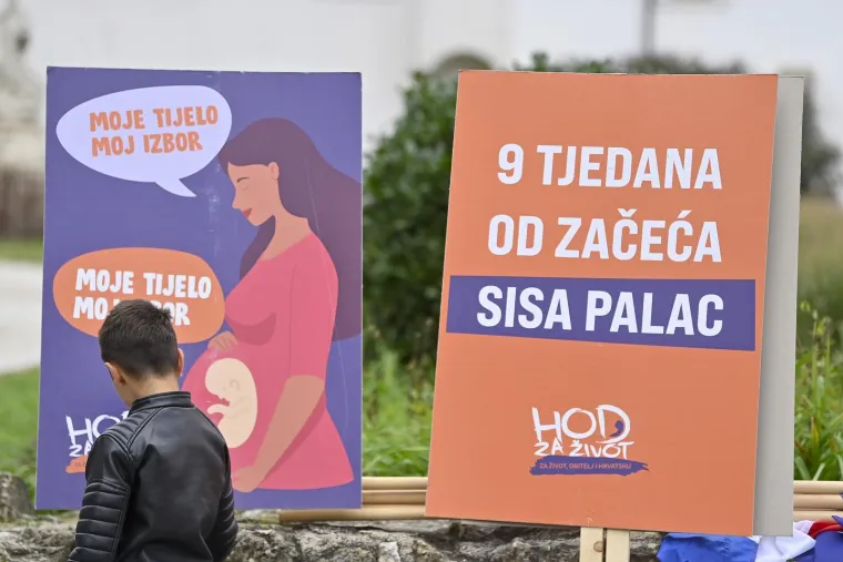 Hod za život održan u Varaždinu: Među okupljenima Željka Markić i njezin suprug