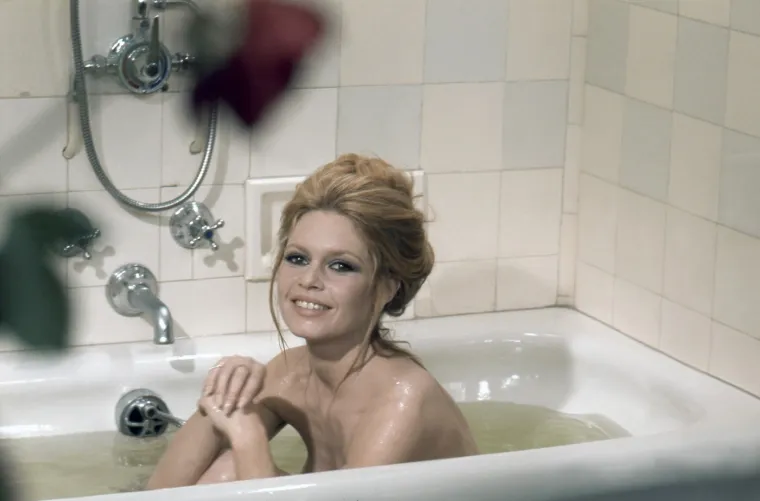 Nije se sramila ni golotinje ni lezbijskih scena: Ikona glume Brigitte Bardot slavi 91. rođendan