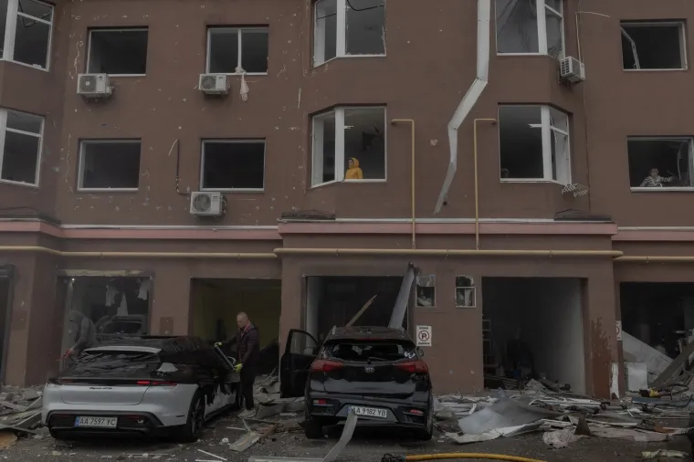 Jezivi prizori u Kijevu nakon brutalnog napada: Rusi poslali 595 dronova i ubili djevojčicu