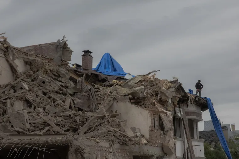 Jezivi prizori u Kijevu nakon brutalnog napada: Rusi poslali 595 dronova i ubili djevojčicu