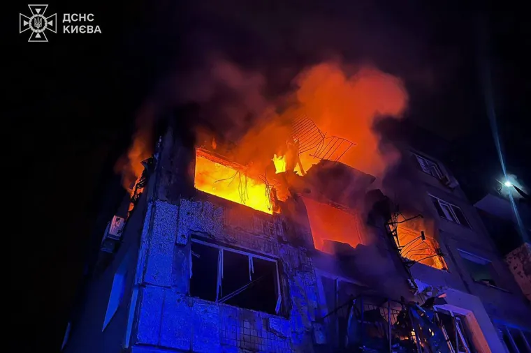 Jezivi prizori u Kijevu nakon brutalnog napada: Rusi poslali 595 dronova i ubili djevojčicu