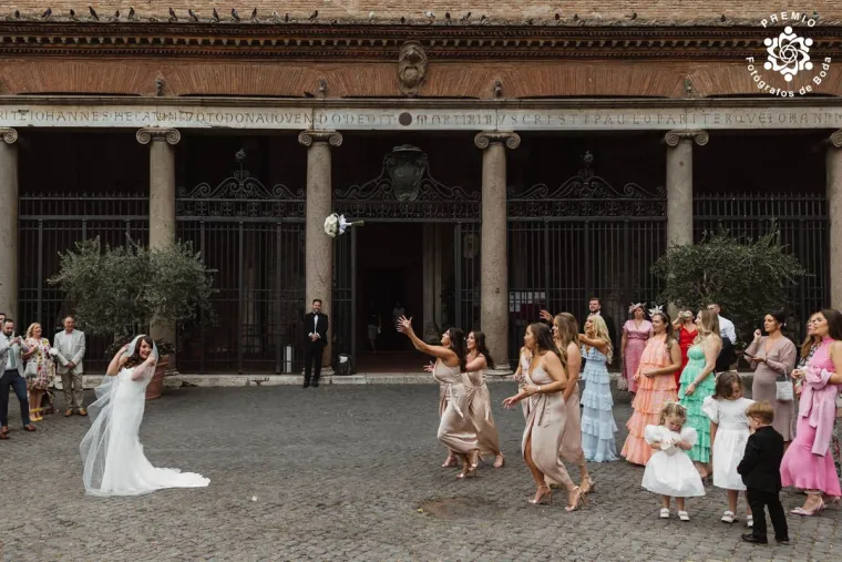 Ovo su najbolje fotografije s vjenčanja: Od bajkovitih prizora do onih koji će vas nasmijati do suza