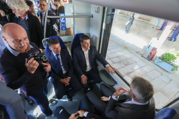 Hrvatskim prugama od danas vozi vlak kakav nikad nismo imali: 'Najmoderniji je u Europi'