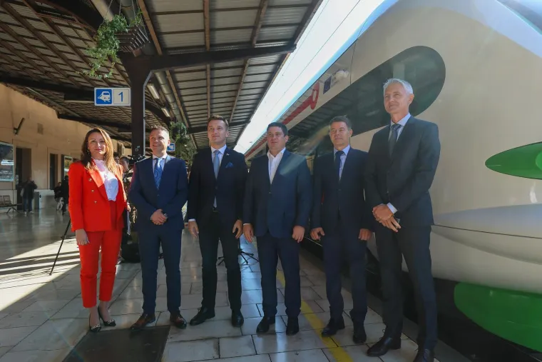 Hrvatskim prugama od danas vozi vlak kakav nikad nismo imali: 'Najmoderniji je u Europi'