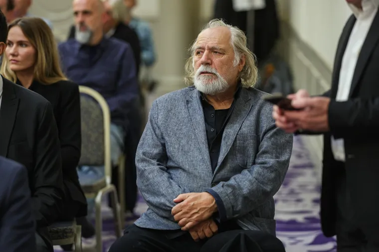 Legenda uz suprugu: Iznenadit ćete se tko je od poznatih odao počast Nikoli Piliću