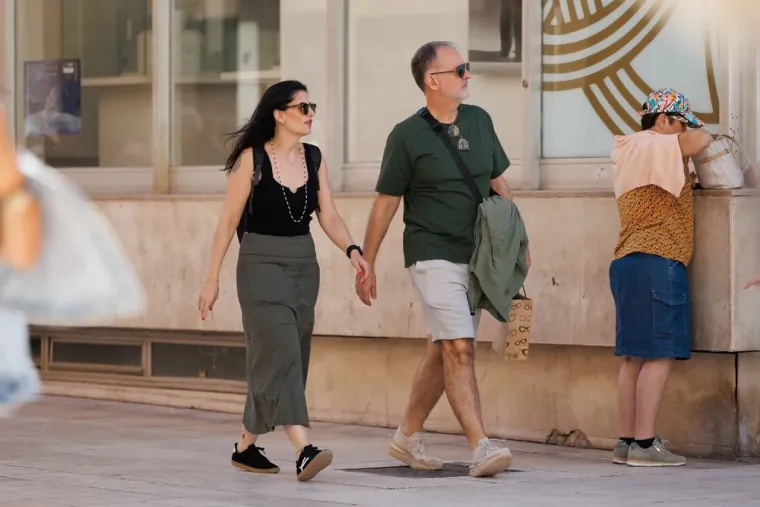 Dame u haljinama nisu prošle nezamijećeno: Centar Zadra bio je poput modne piste