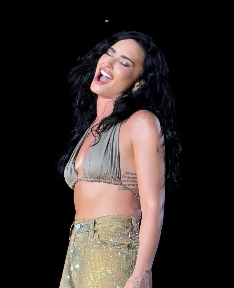 Od seksualnog zlostavljanja do brutalnog premlaćivanja: Ovo su celebi koji su preživjeli nasilje