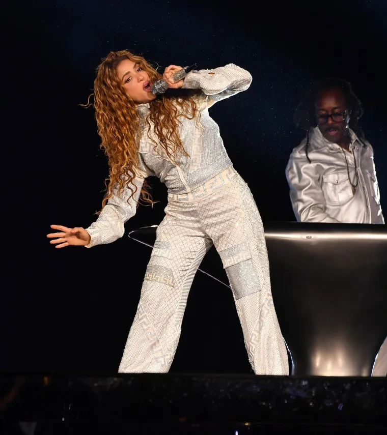 Kovrče su bile njezin za&scaron;titni znak, a bokovi zaludjeli mu&scaron;karce diljem svijeta: Shakira kao da ne stari