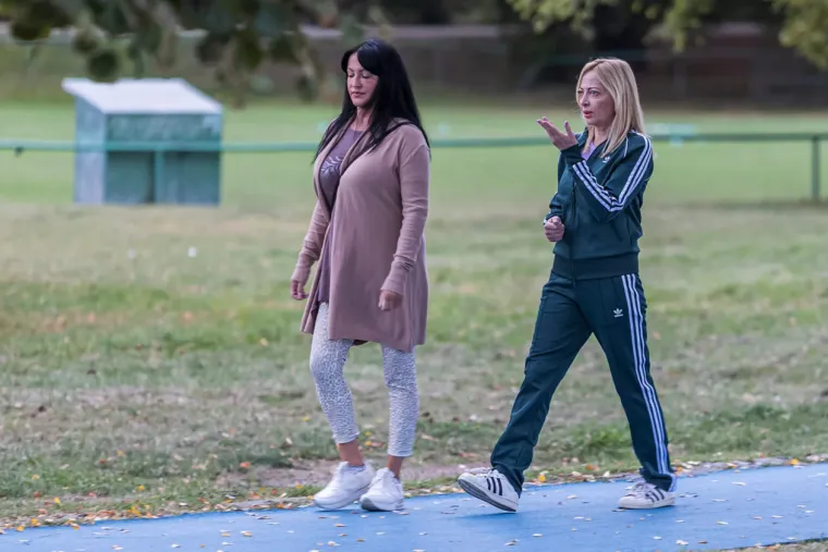 Dvije ljepotice uljep&scaron;ale dan u Osijeku: Osmijesima od uha do uha privukle pažnju