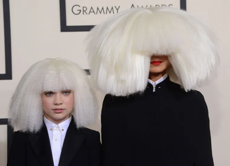 Sia ju je proslavila još dok je bila djevojčica, a danas osvaja ljepotom