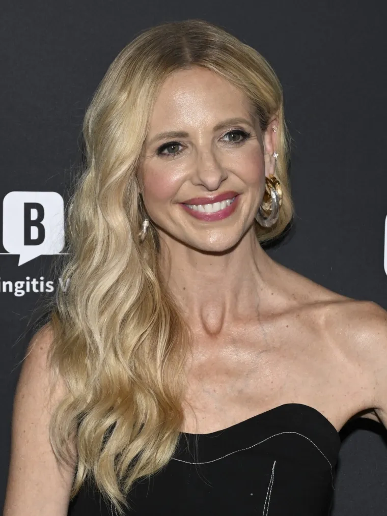 Svi je pamte kao neustrašivu ubojicu vampira: Buffy u petom desetljeću izgleda fenomenalno