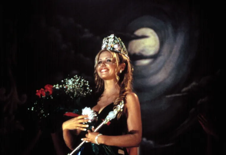 Svi je pamte kao neustrašivu ubojicu vampira: Buffy u petom desetljeću izgleda fenomenalno