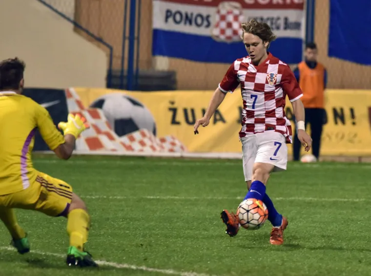 Pogledajte kako je izgledao 'hrvatski Messi' od učeničkih klupa: Danas je prozvan nogometnim nomadom