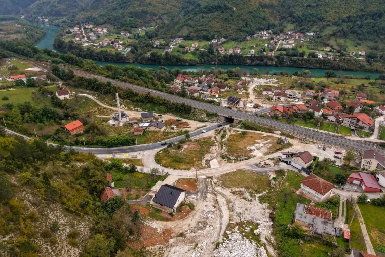 Ni&scaron;ta vas ne može pripremiti za ove prizore... Pro&scaron;la je godina otkako je voda odnijela sve