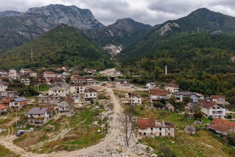 Ništa vas ne može pripremiti za ove prizore... Prošla je godina otkako je voda odnijela sve