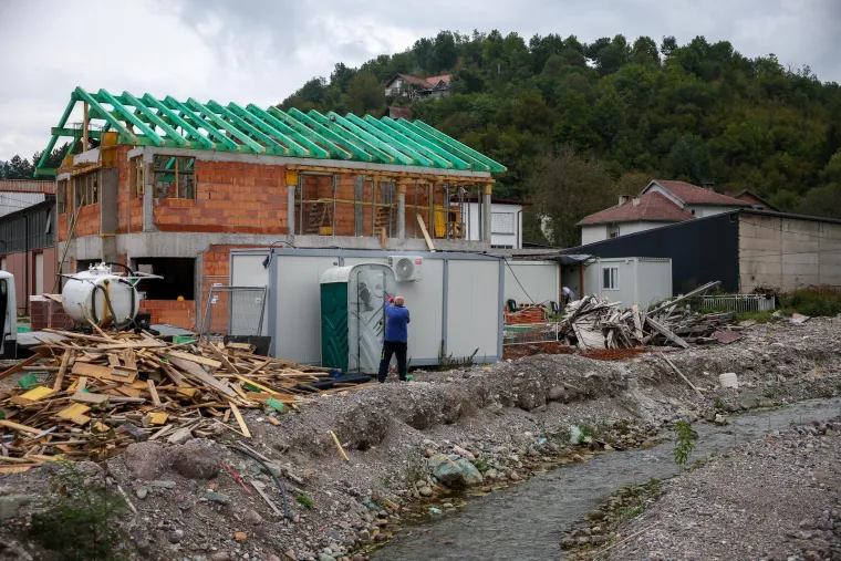 Ni&scaron;ta vas ne može pripremiti za ove prizore... Pro&scaron;la je godina otkako je voda odnijela sve