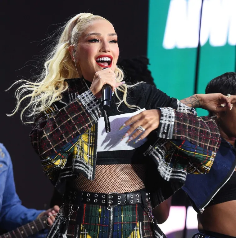 Gwen Stefani skoro je nemoguće prepoznati: Operacijama se dovela do savr&scaron;enstva, a ima 56 godina