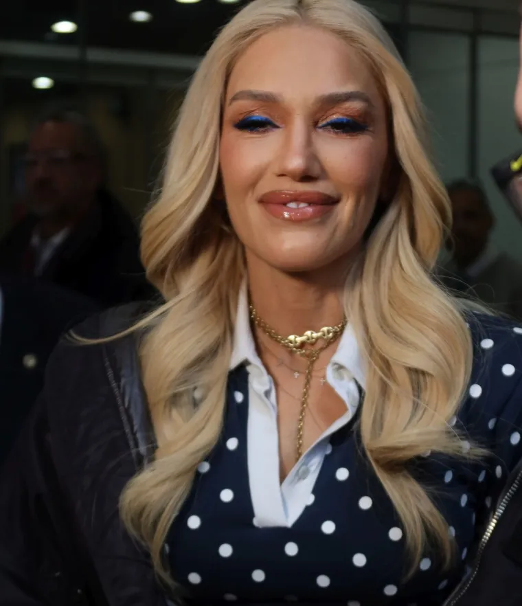 Gwen Stefani skoro je nemoguće prepoznati: Operacijama se dovela do savr&scaron;enstva, a ima 56 godina