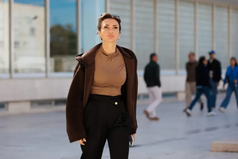 Djevojke preplanulog tena osvojile zadarsku špicu: Nema tko na njih nije bacio oko