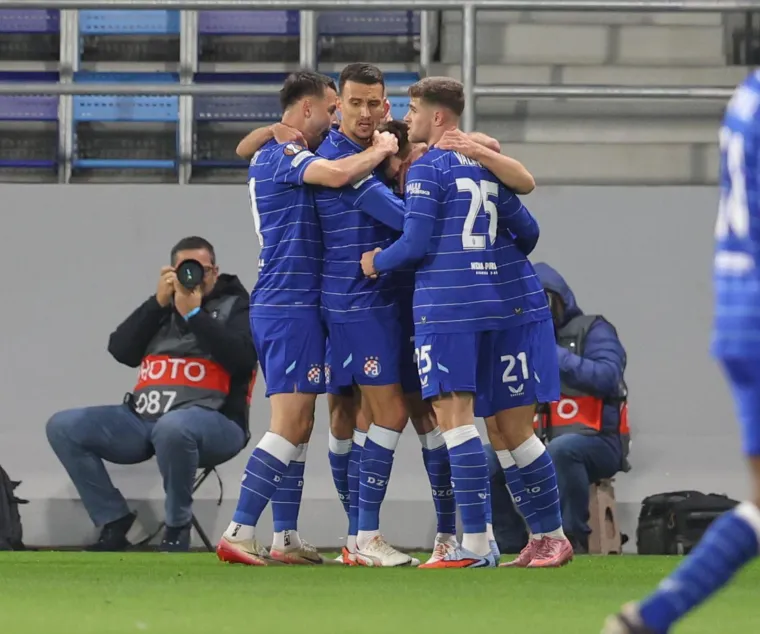 Kadrovi za pamćenje! Ovako je čudesni Dinamo srušio Maccabi usred Srbije