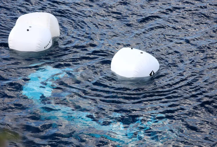 Potresni prizori: Iz mora kod Senja izvukli olupinu auta u kojoj su izgubljena četiri života