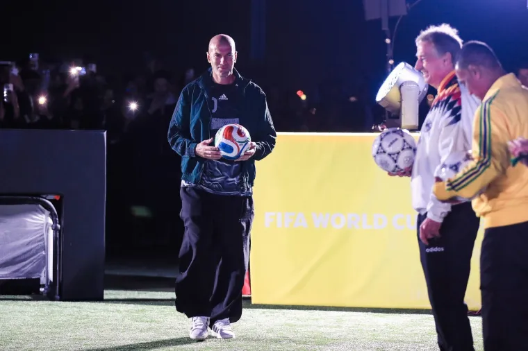 Gvardiol ukrao show legendama koje su predstavile novu loptu za SP 2026: Ovako to radi Joško