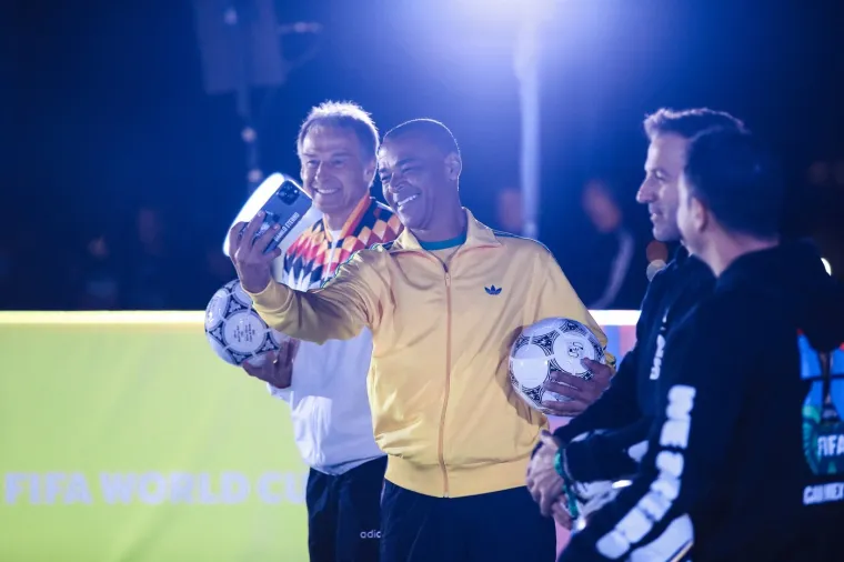 Gvardiol ukrao show legendama koje su predstavile novu loptu za SP 2026: Ovako to radi Joško