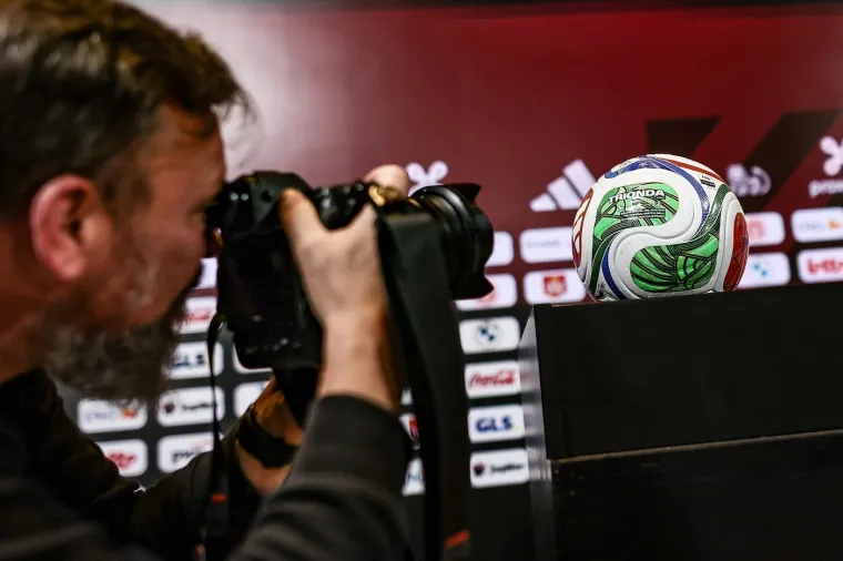 Gvardiol ukrao show legendama koje su predstavile novu loptu za SP 2026: Ovako to radi Joško