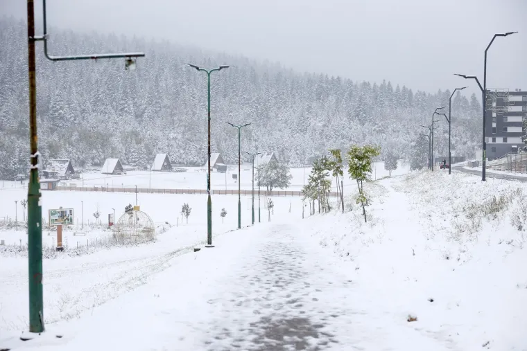 Pogledajte nestvarne prizore prvog snijega ove sezone: Na ovoj planini zima uvijek dođe najranije
