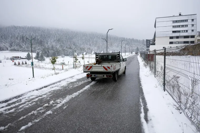 Pogledajte nestvarne prizore prvog snijega ove sezone: Na ovoj planini zima uvijek dođe najranije