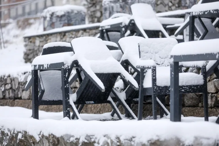 Pogledajte nestvarne prizore prvog snijega ove sezone: Na ovoj planini zima uvijek dođe najranije