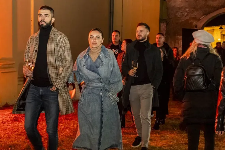 Prljavci, ljepotice i romantika! Tvrđa je gorjela od emocija: Ovo je bila osječka fešta za pamćenje