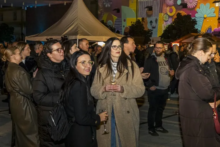 Prljavci, ljepotice i romantika! Tvrđa je gorjela od emocija: Ovo je bila osječka fe&scaron;ta za pamćenje