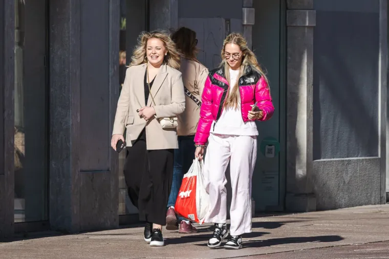 Pedeset nijansi smeđe na riječkoj &scaron;pici: Ove dame blistaju u jesenskim tonovima