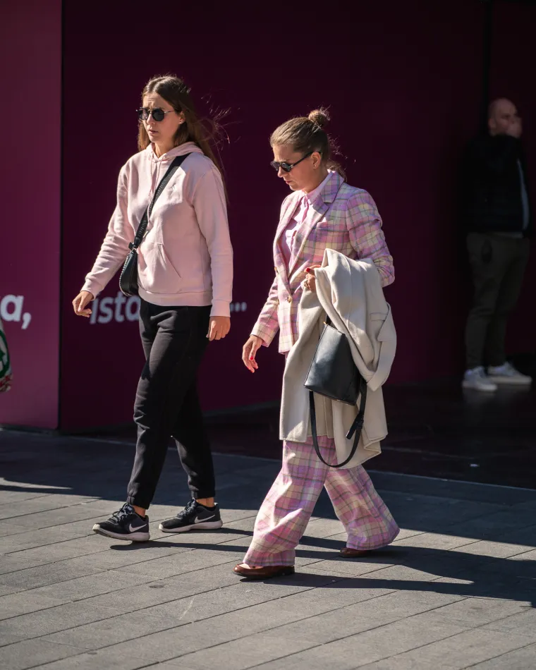 Zagreb pod modnim reflektorima: Sve generacije u traperu osvojile &scaron;picu