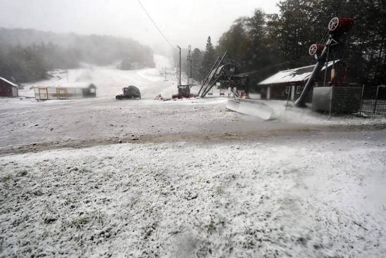 Prvi snijeg zabijelo Platak: Te&scaron;ko je vjerovati da su ovo jesenski prizori