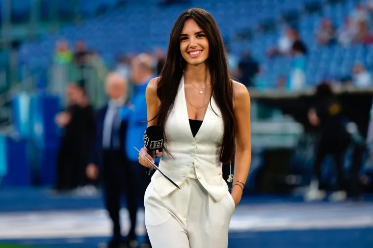 Obožava nogomet i presretna je &scaron;to je Luka Modrić u Milanu: 'Lagala bih kad bih rekla...'