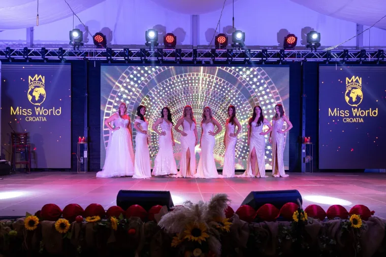 Koliko krasotica na jednom mjestu: Najljep&scaron;a Ličanka je Antonela Antonić