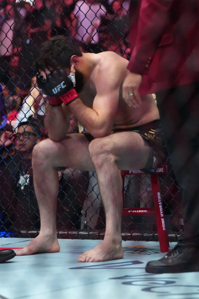 UFC prvak kontroverznim potezom podijelio svijet i postao mit