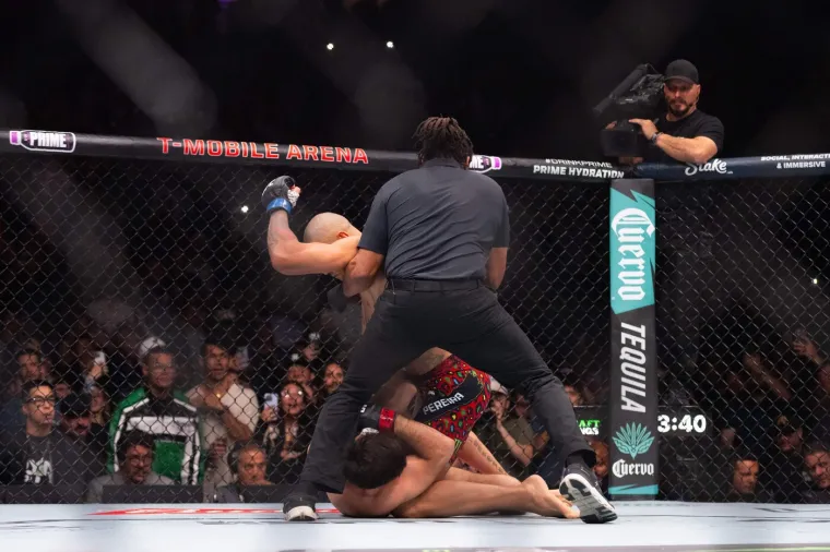 UFC prvak kontroverznim potezom podijelio svijet i postao mit