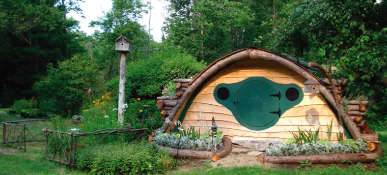 Od kuće na rubu litice, do one u obliku ko&scaron;are: Nevjerojatno, kakve se sve arhitekture grade