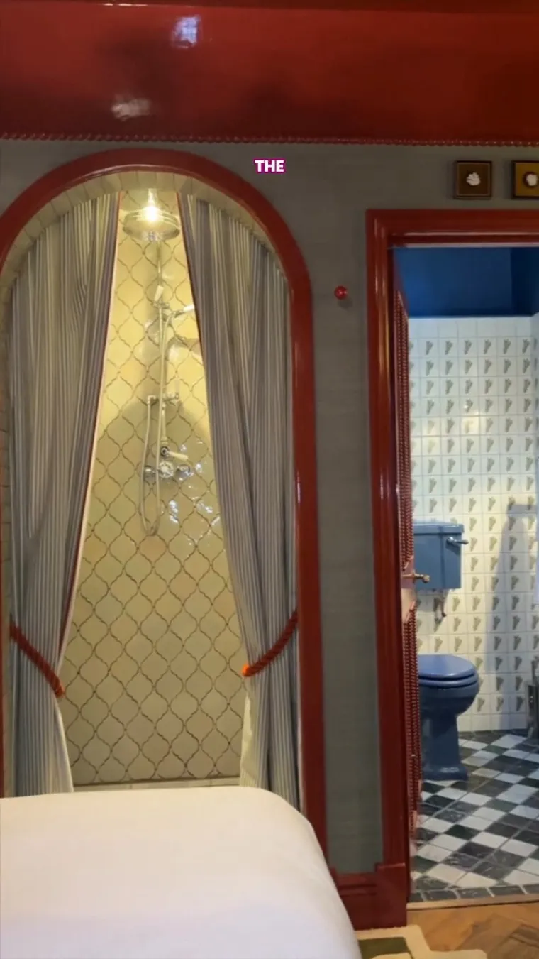 Biste li spavali u javnom WC-u? Kad vidite ovu bajku nećete puno razmi&scaron;ljati, ali cijena noćenja nije mala