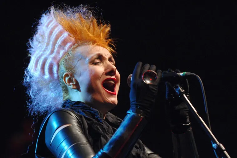 Nema boje i frizure koju nije probala: Ovo su najluđa izdanja velike Josipe Lisac