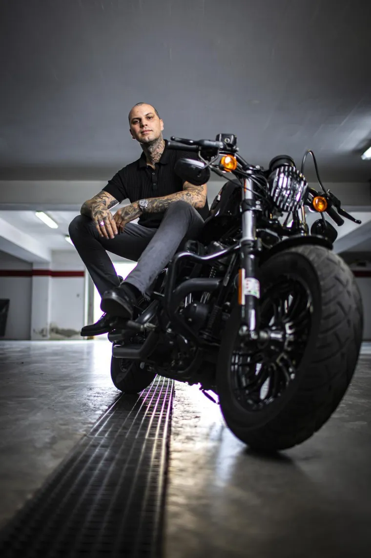 Tko je Mario Mandarić? Kuhanje mu je velika strast, a posvećen je suprug i otac