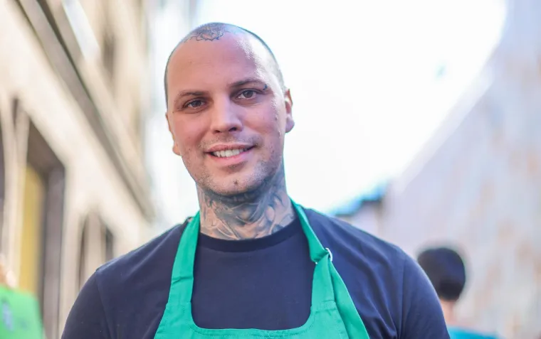 Tko je Mario Mandarić? Kuhanje mu je velika strast, a posvećen je suprug i otac